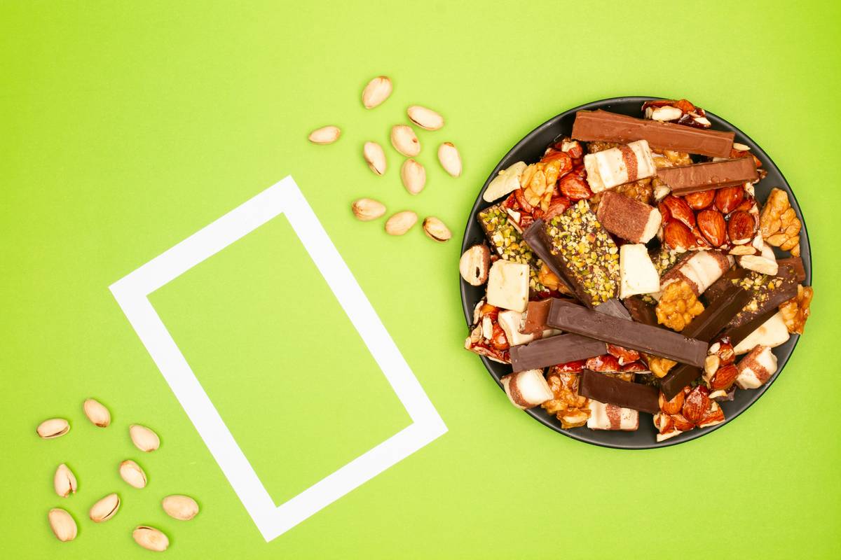 comparison of natural sweet dessert benefit of using organic versus processed sweeteners on skin health